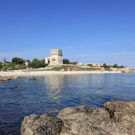 B&B Torre Azul Frontemare - Bisceglie Buitenkant foto